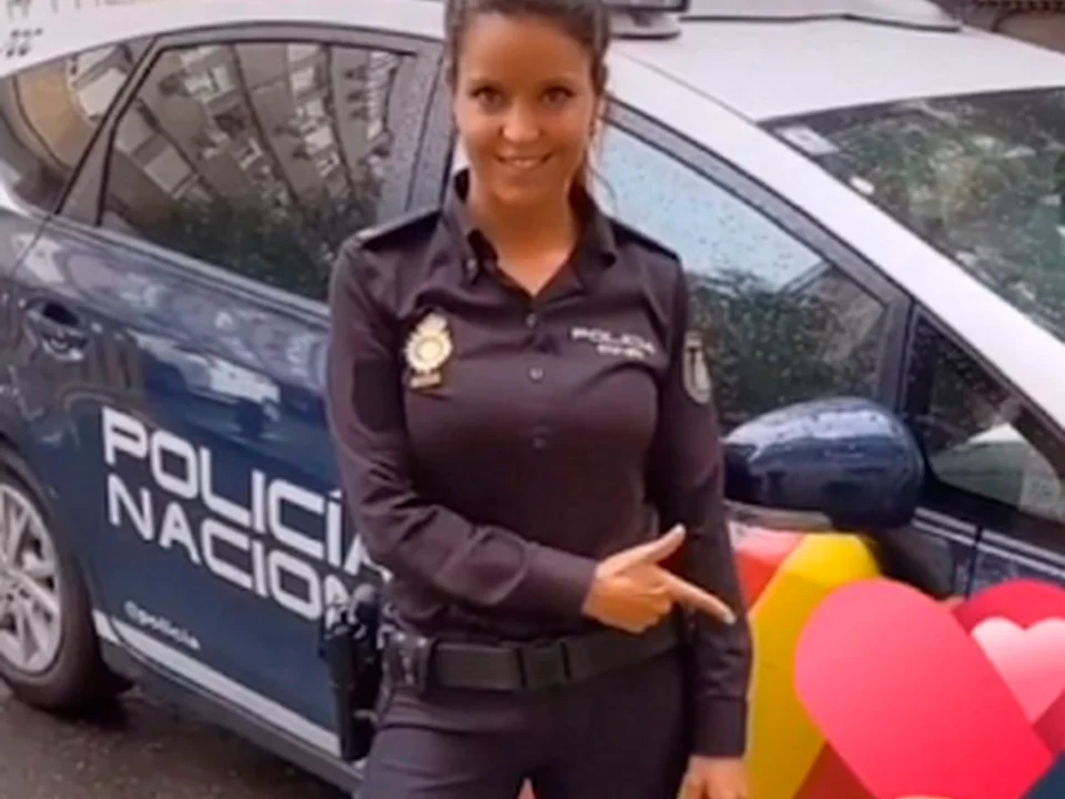 Academia Mambrona - Oposición a Policía Nacional Zaragoza - Llame antes para concertar cita
