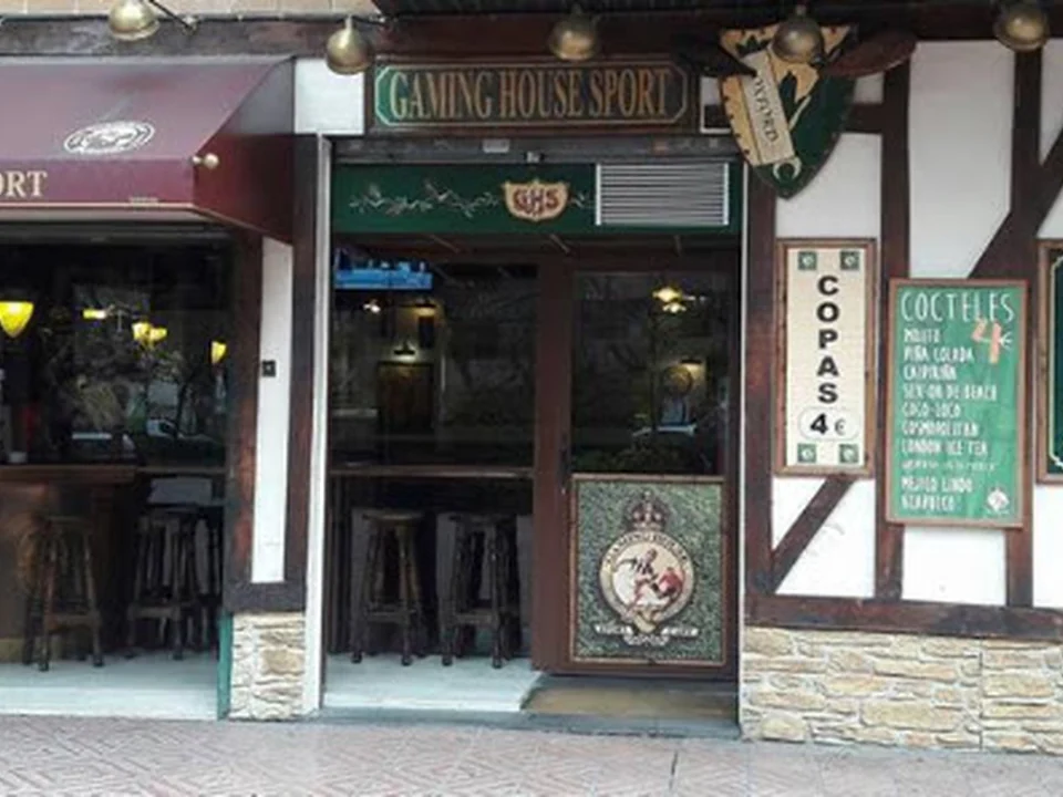Bar Gaming House Sport