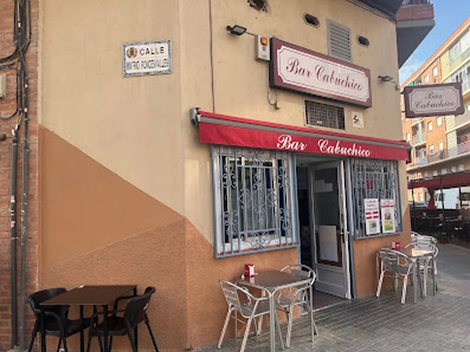 Cervecería Cabuchico Bar
