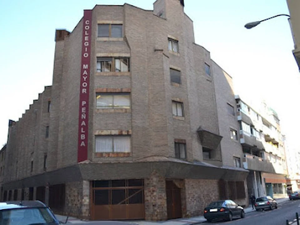 Colegio Mayor Universitario en Zaragoza (Peñalba)