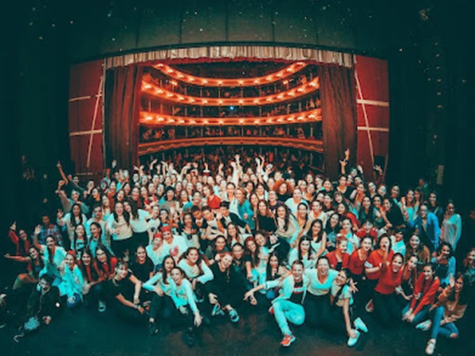 Dance & Style - Academia de Baile