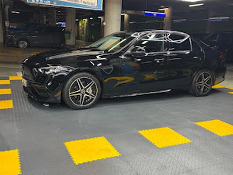 Detailcar Parking El Carmen