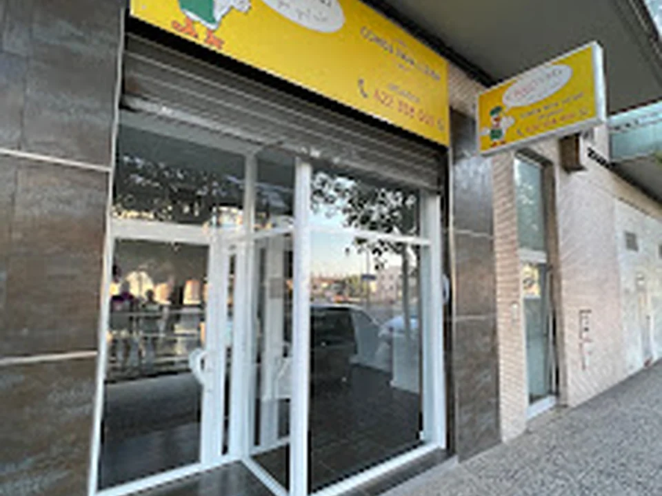 El Pollo y Más