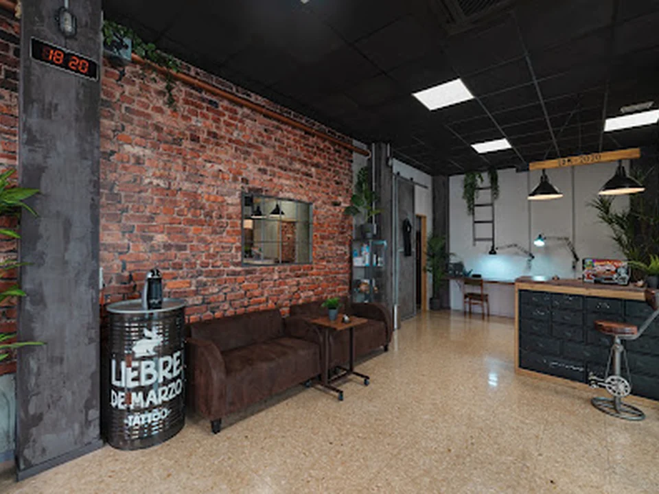 Liebre de marzo tattoo