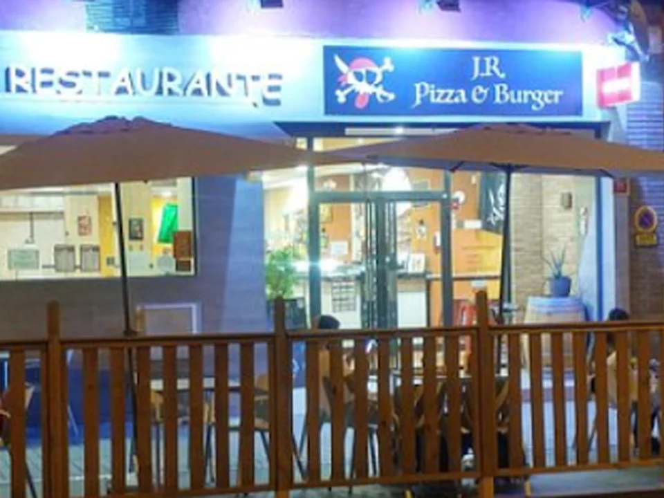 Pizzeria Jolly Roger Pizza & Burger