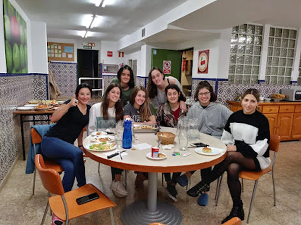 Residencia Femenina Trinitarias