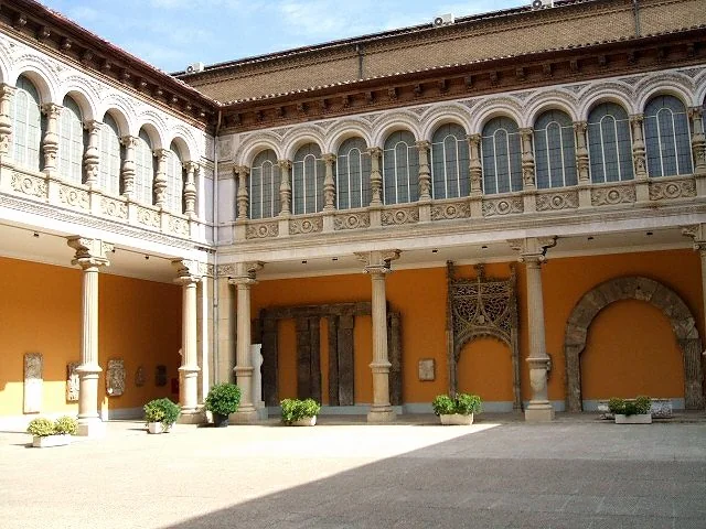 Patio del Museo de Zaragoza